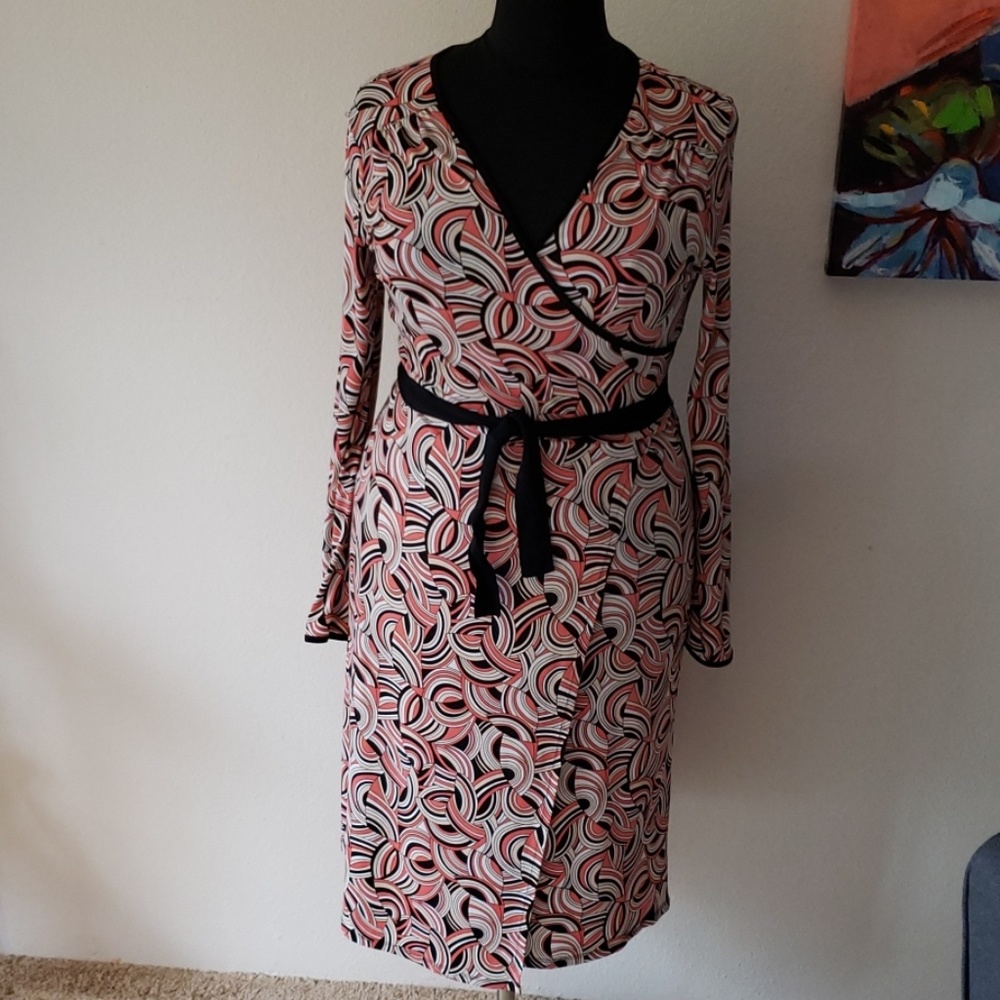 Max and Cleo large fitted dress